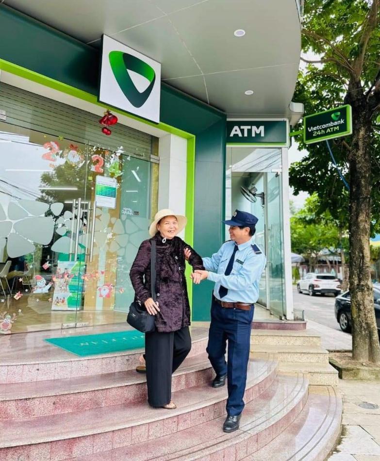Dịch vụ bảo vệ ngân hàng